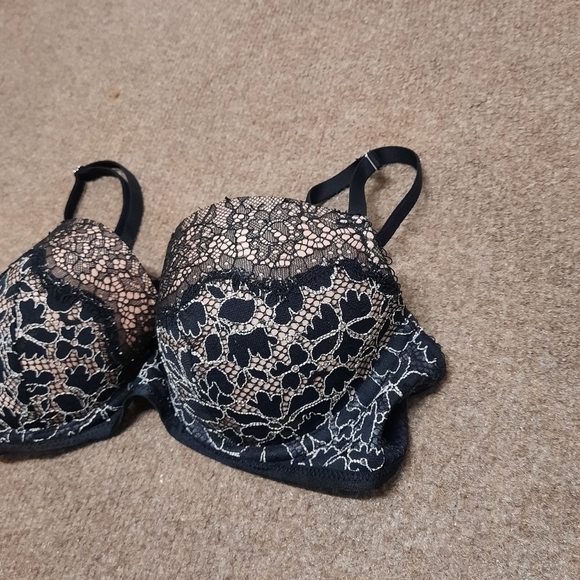 Victoria's Secret Dream Angels Lined Demi Bra - Picture 3 of 8